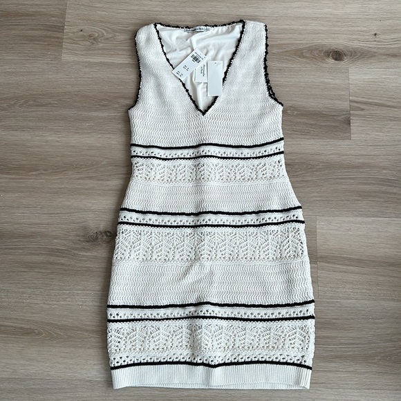 Abercrombie & fitch Crochet-Style V-Neck Mini Dress women size small - Picture 7 of 12